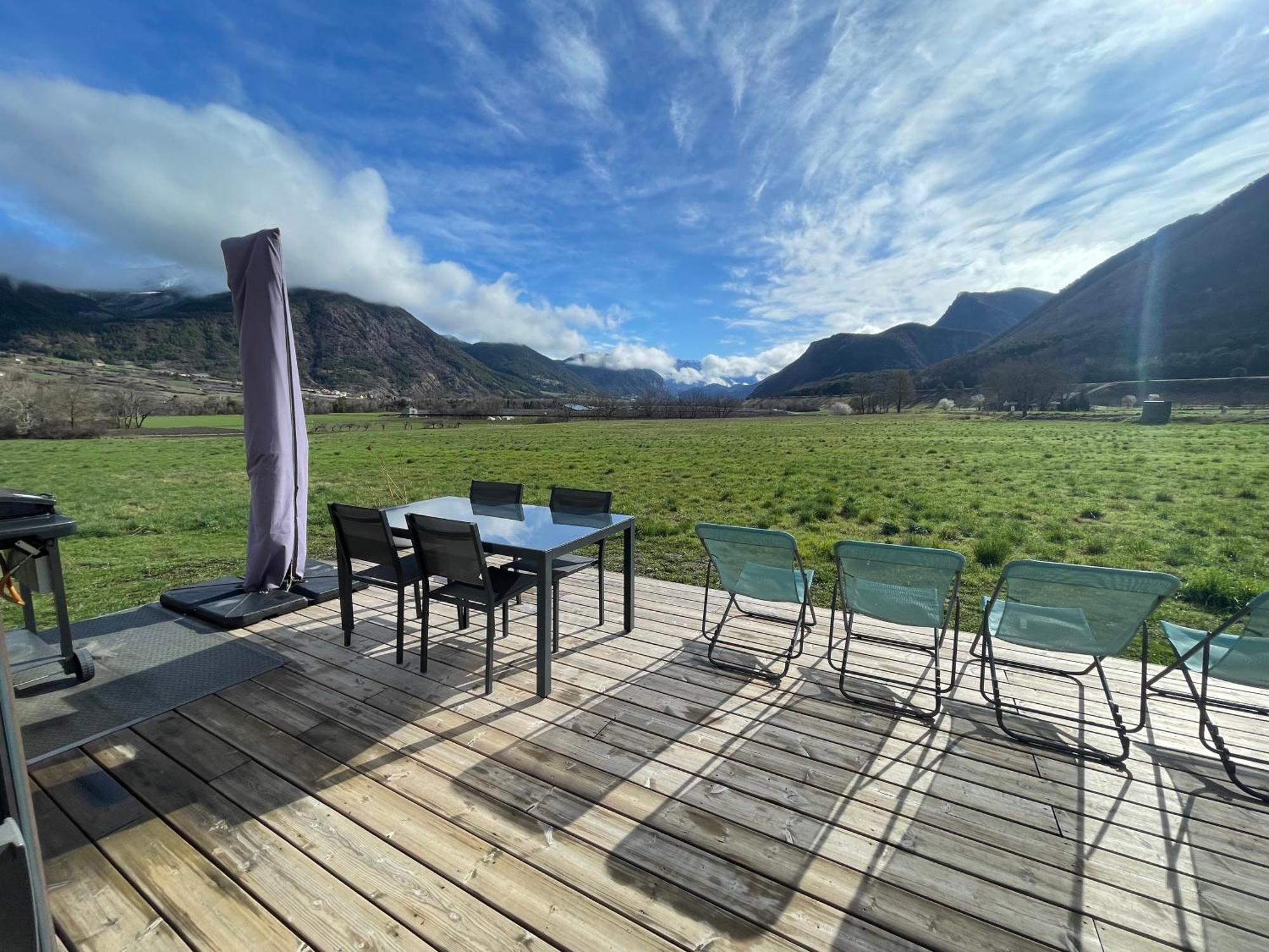Charmant Logement Entre Lac Et Montagne Rochebrune  外观 照片